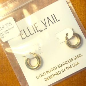 Never worn Ellie Vail Gold Earrings